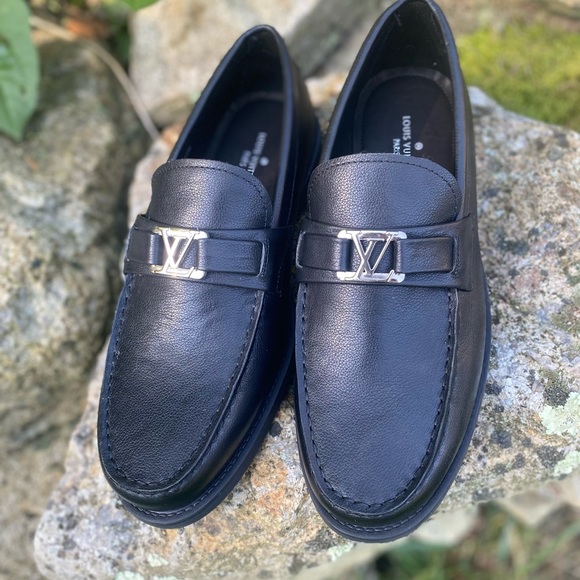 Mens Louis Vuitton loafer - Picture 6 of 10